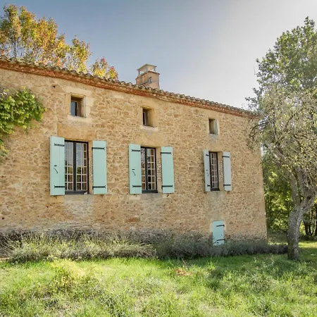 Nyaraló Maison *